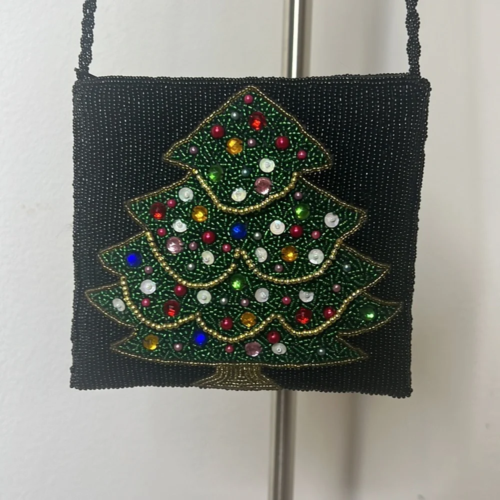 ๐น Beaded Christmas Tree Bag - Picture 1 of 4